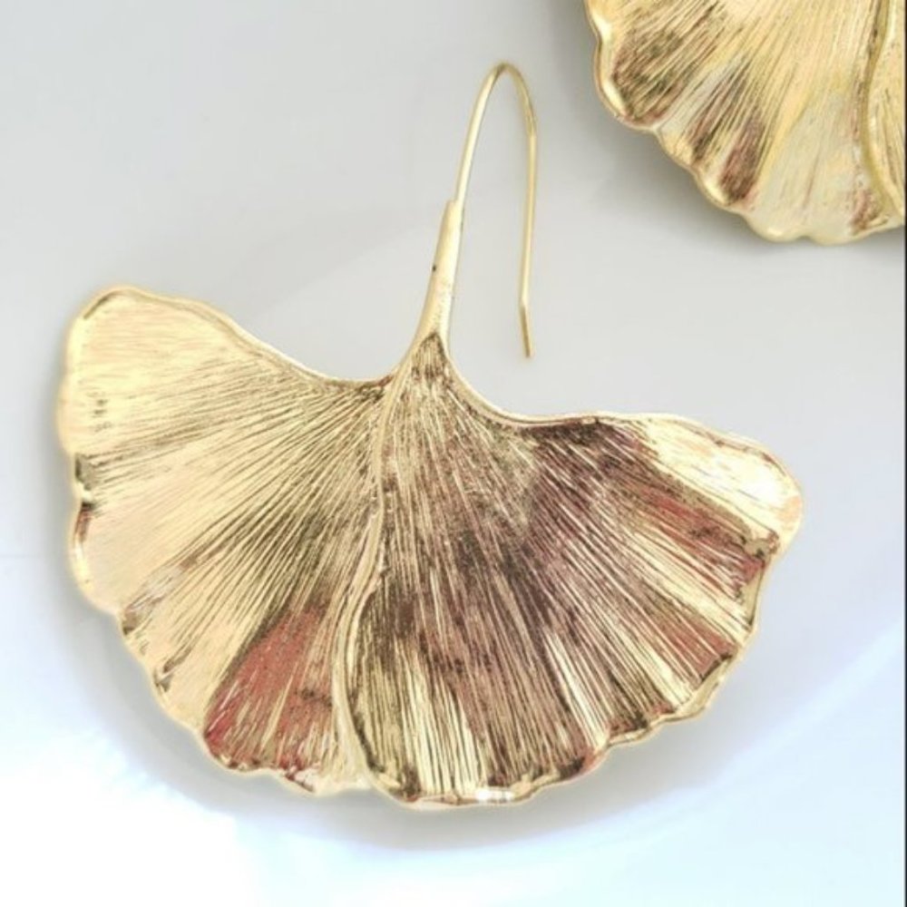 New! Anthro Ginkgo Leaf Earrings - Picture 8 of 8